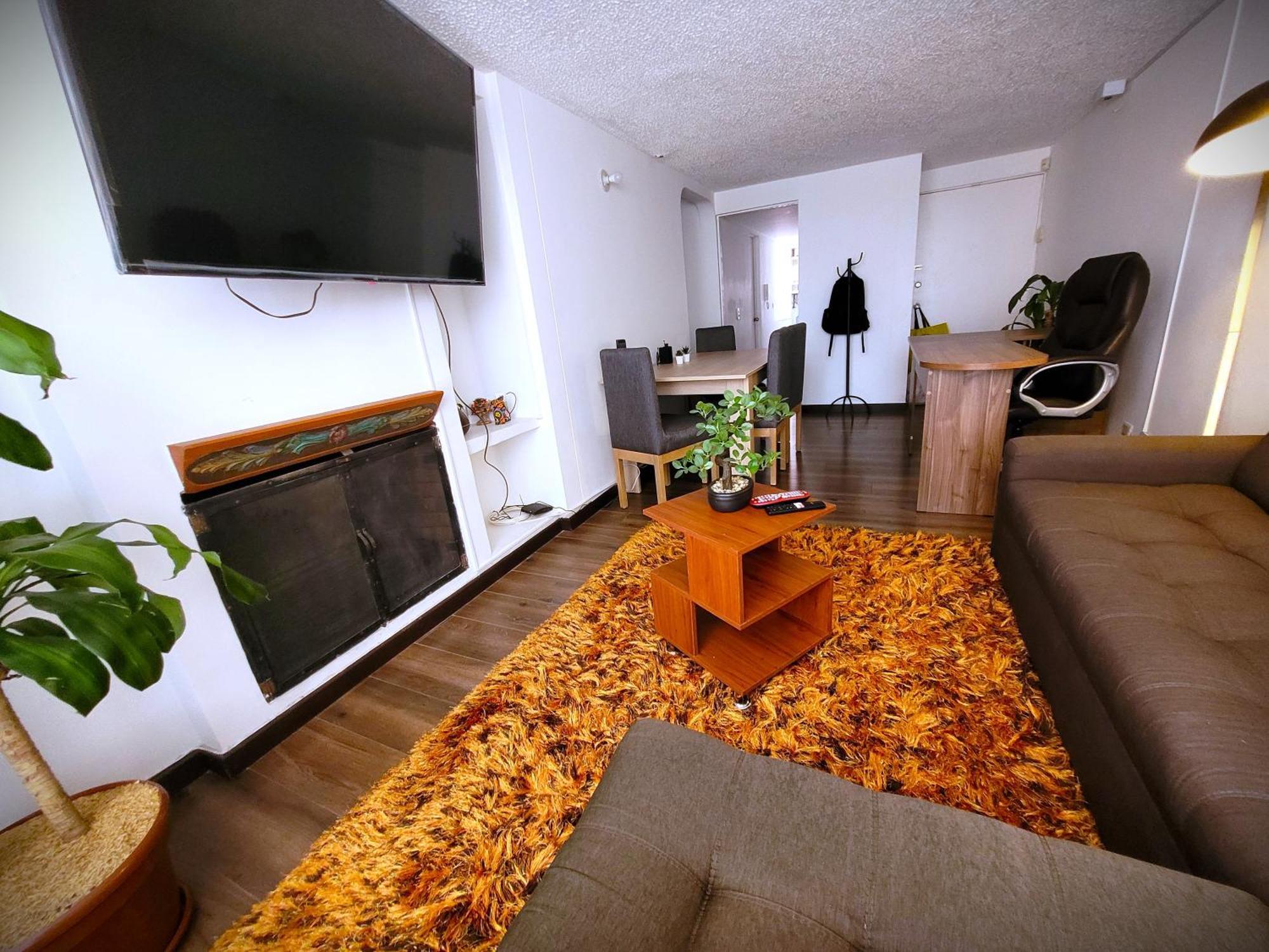 Big, Comfortable And Elegant Apt, Ideal For 4 Or 5 People * Bogotá