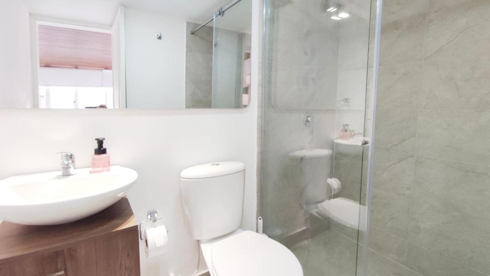 2 Bano Y Balcon Privado Unicentro *
