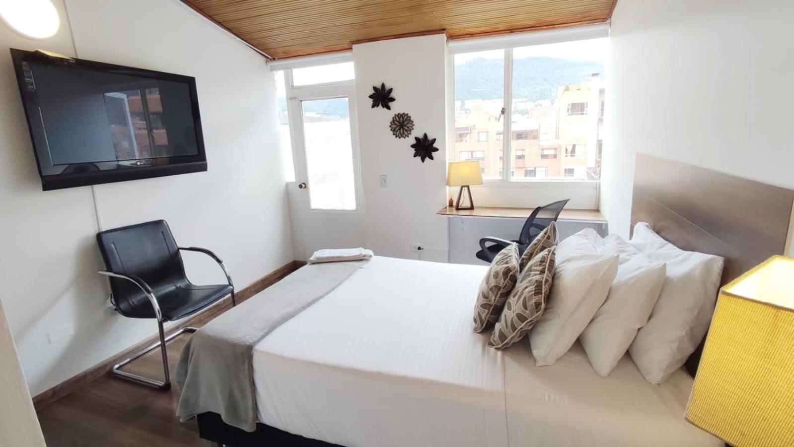 7 Acogedora Bano Y Balcon Privado