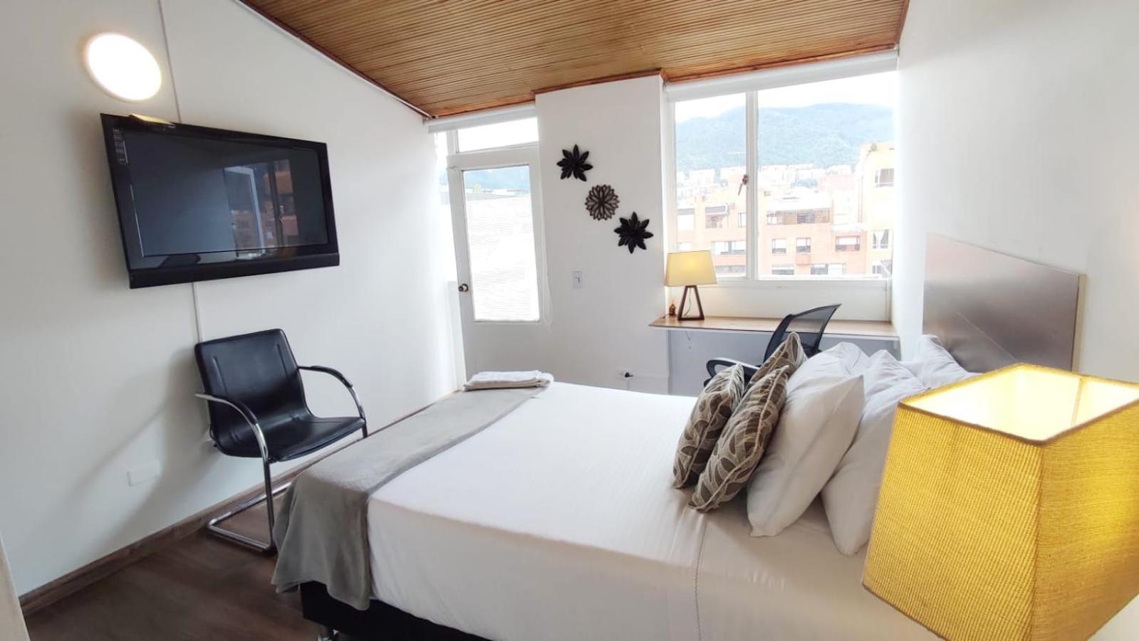 7 Acogedora Bano Y Balcon Privado Habitación en casa particular Bogotá
