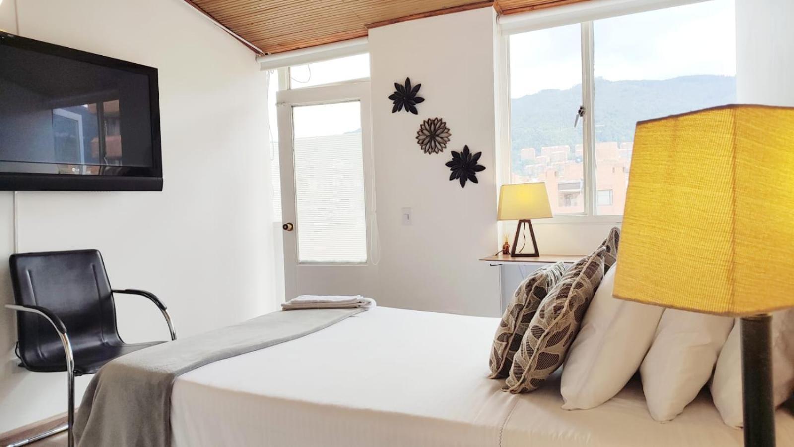 Habitación en casa particular 7 Acogedora Bano Y Balcon Privado Bogotá