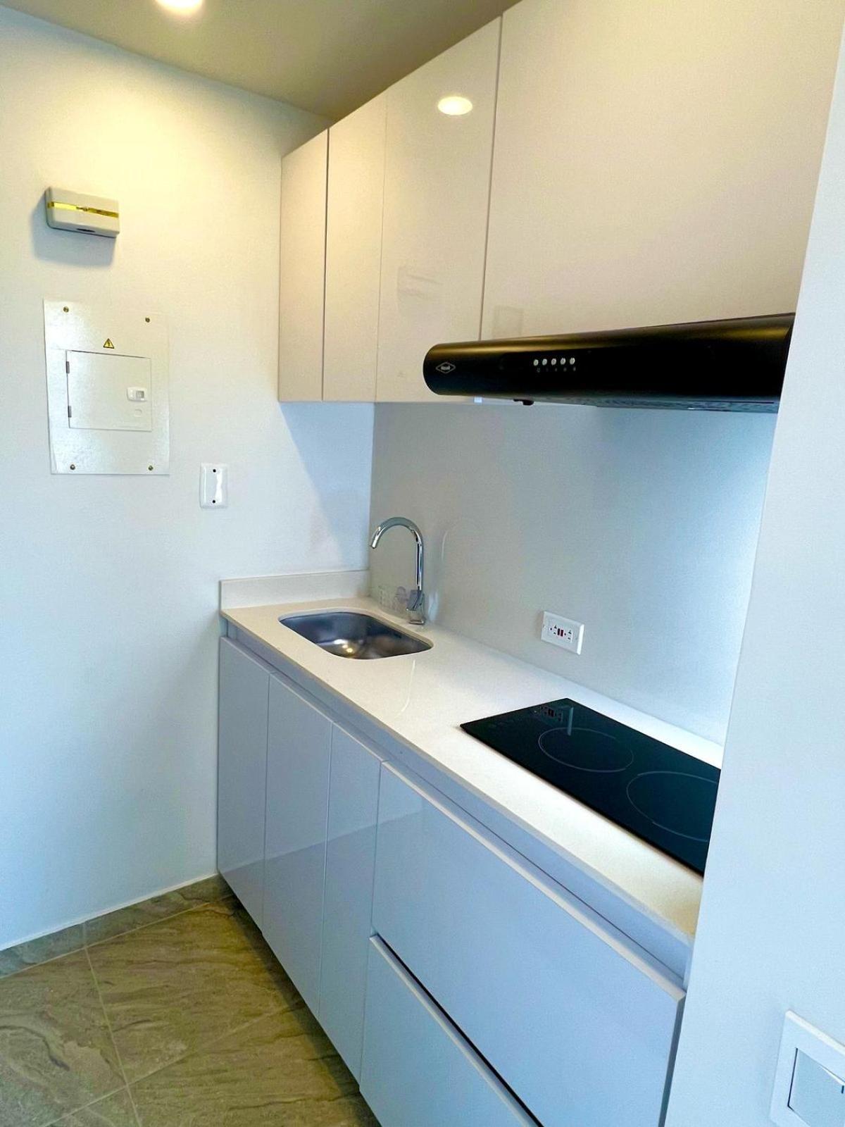 Siute Grande Y Luminosa Con Jacuzzi Zona T Apartamento *