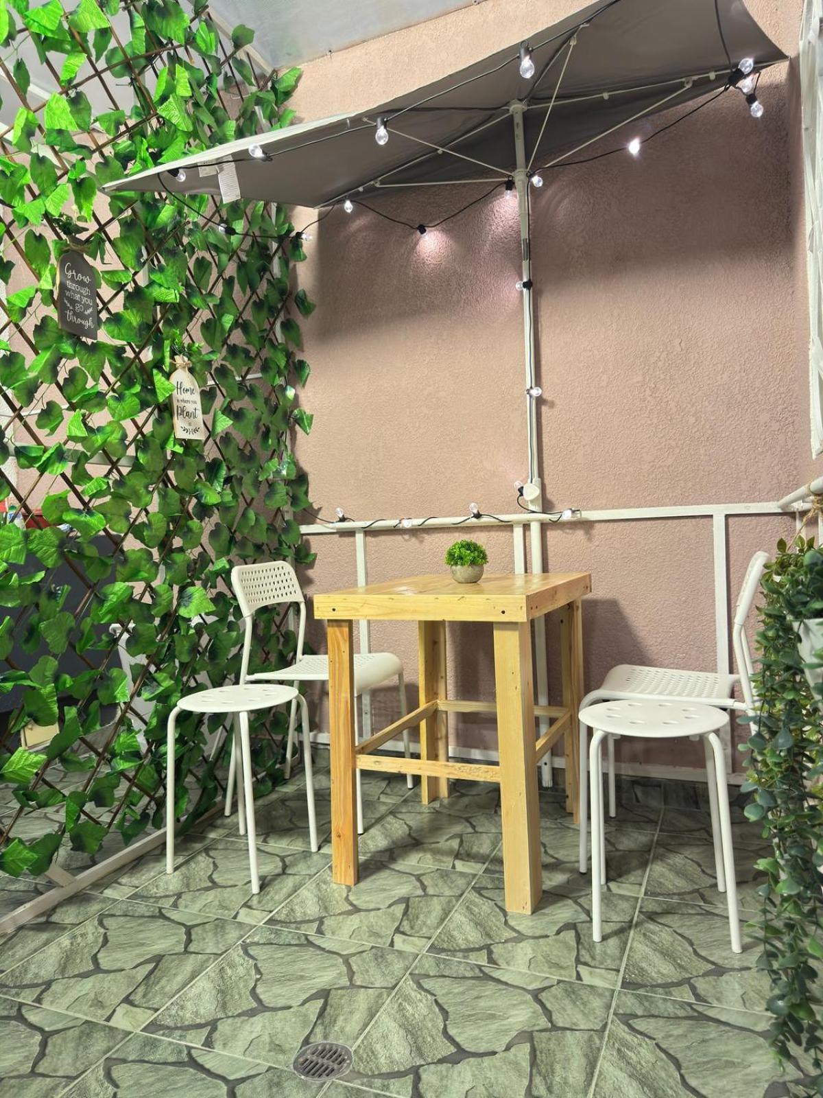 A 10 Minutos Del Aeropuerto Apartamento