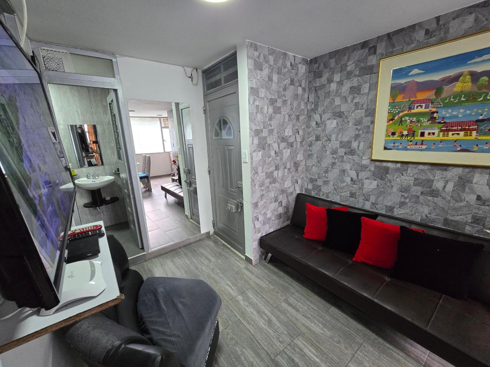 Portal El Dorado, A Solo 5 Min Del Aeropuerto, Vias, Cll 26 Apartamento