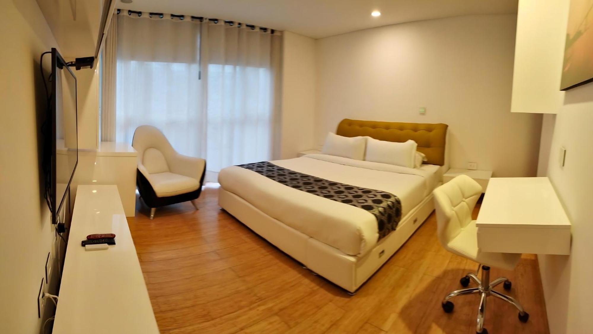 Gio Monir Usaquen Bogota