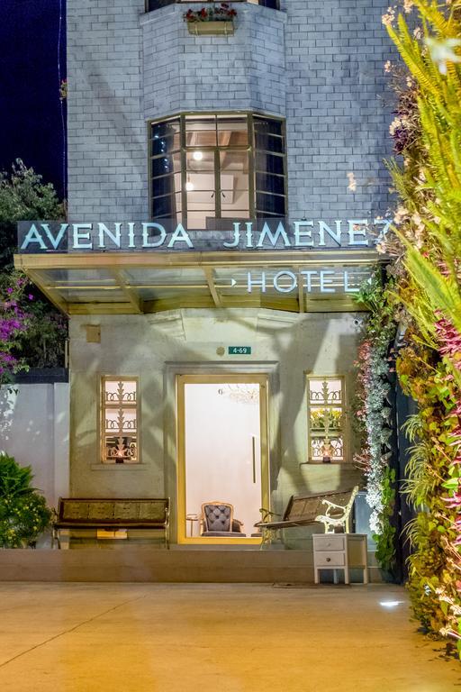 Avenida Jimenez Hotel