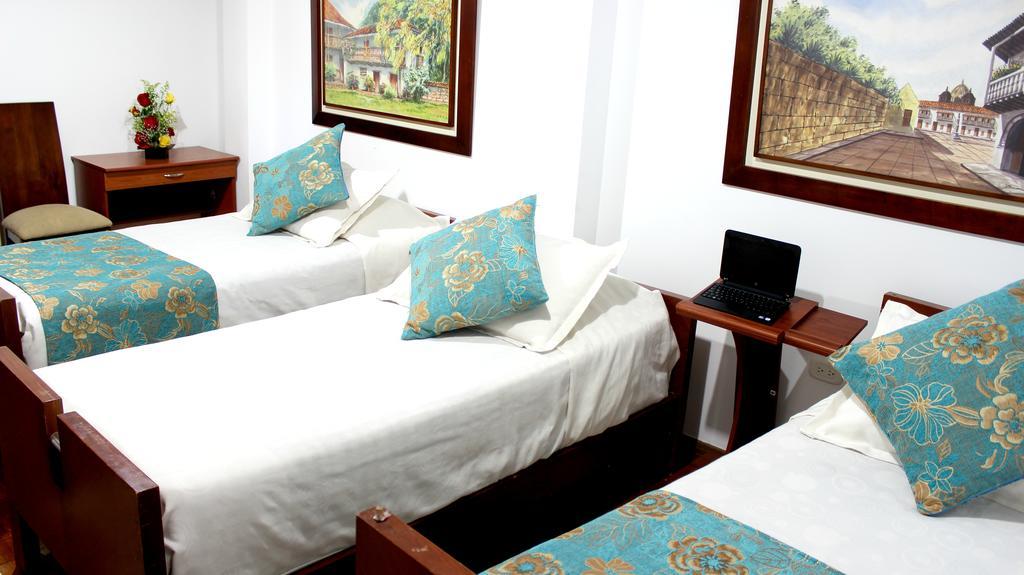 Casa Lozano Bed and breakfast 3*