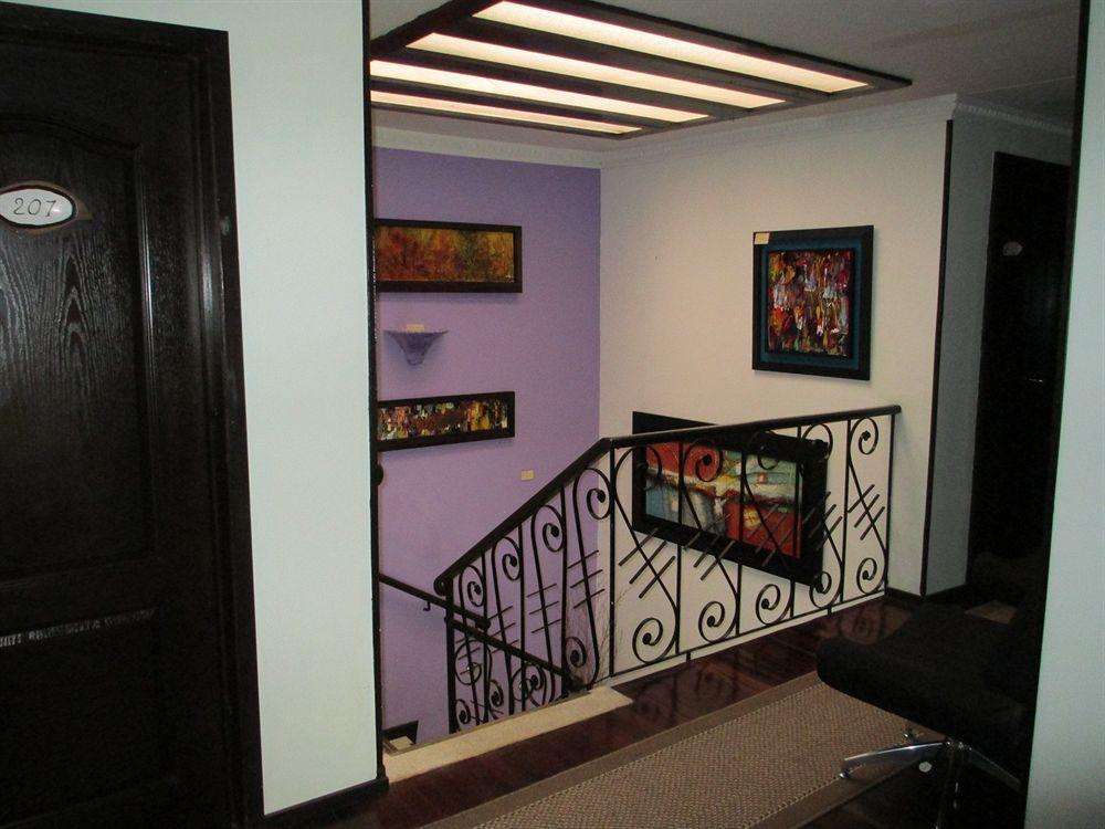 House A 5 Min De La Embajada Americana
