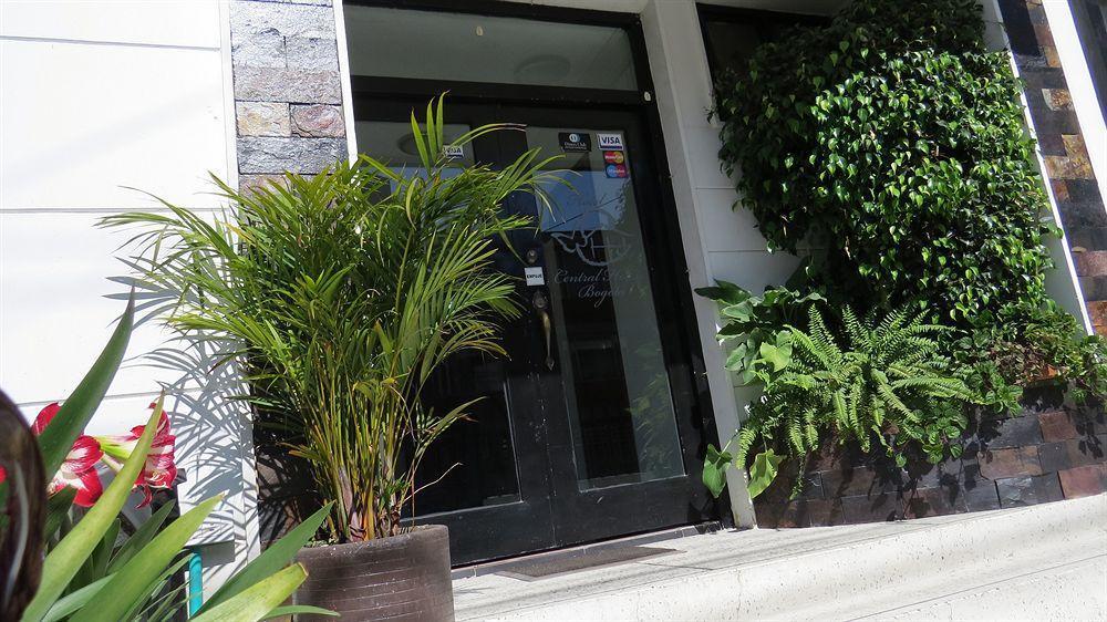 House A 5 Min De La Embajada Americana 3*
