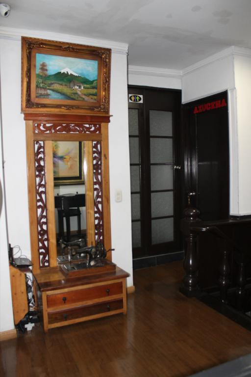 Hostal Casa De Las Flores Bogotá