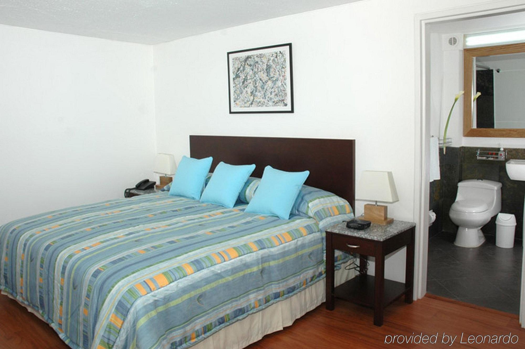 Oceanía Hotel 3*