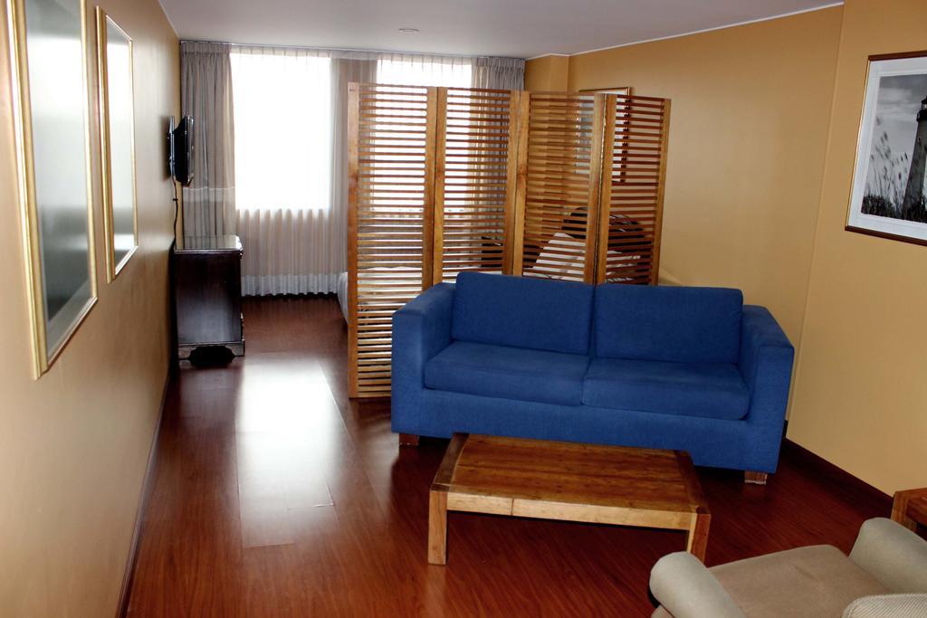 Studio 40 Apartahotel 2*