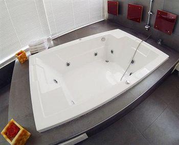 Hotel Expo Parque Bavaria 3*