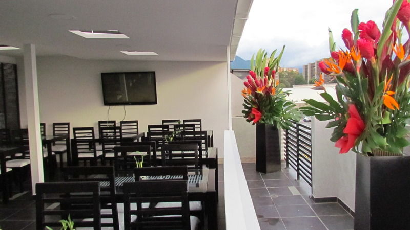 Aparta Hotel Bc