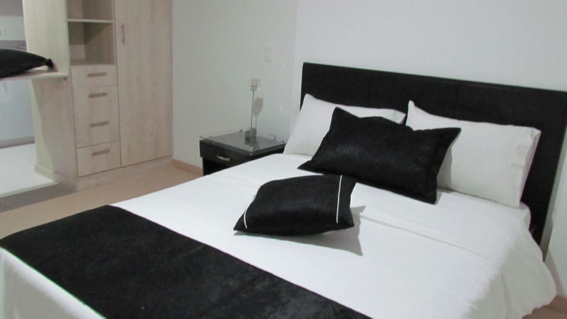 Aparta Hotel Bc