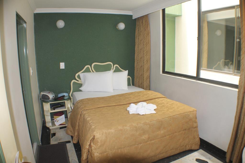 Business Hotel 3*