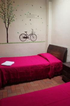 Iku Backpackers Bogotá