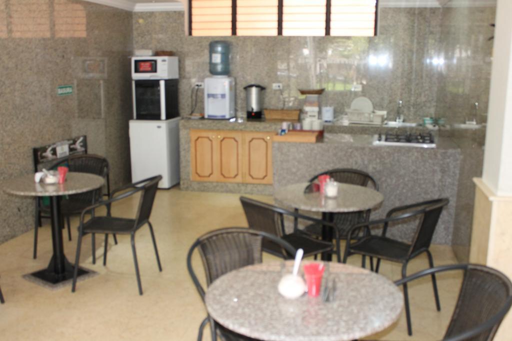 Hotel Castellana 3*