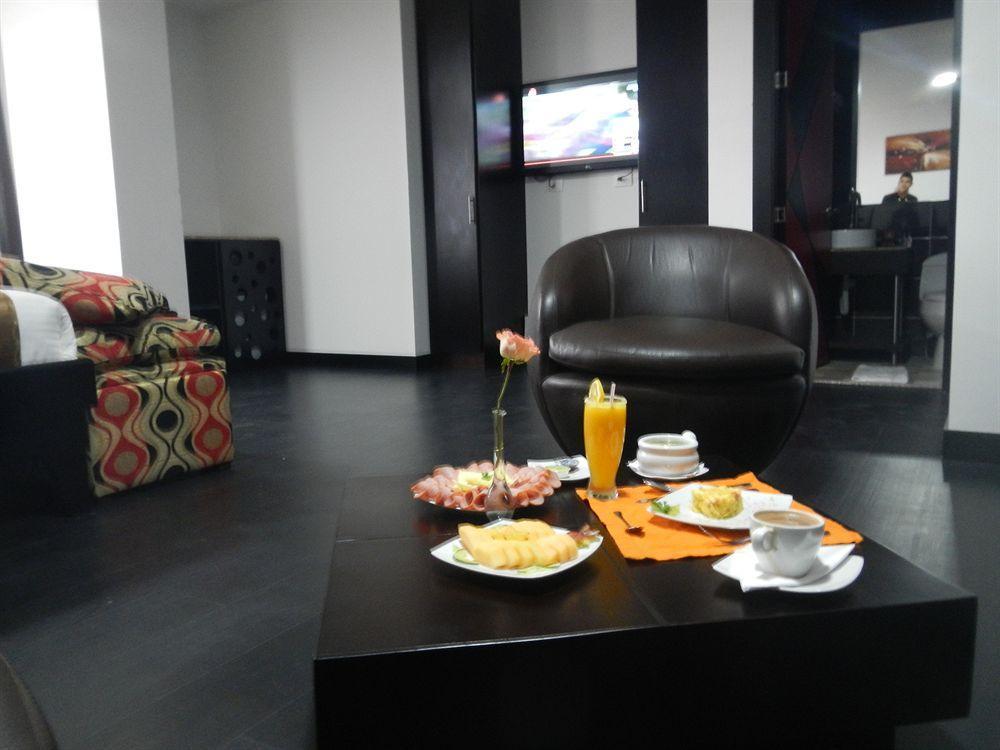 Boutique Center Hotel