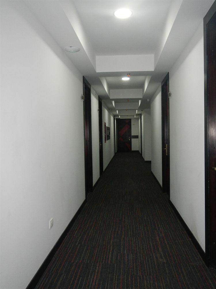 Boutique Center 4*
