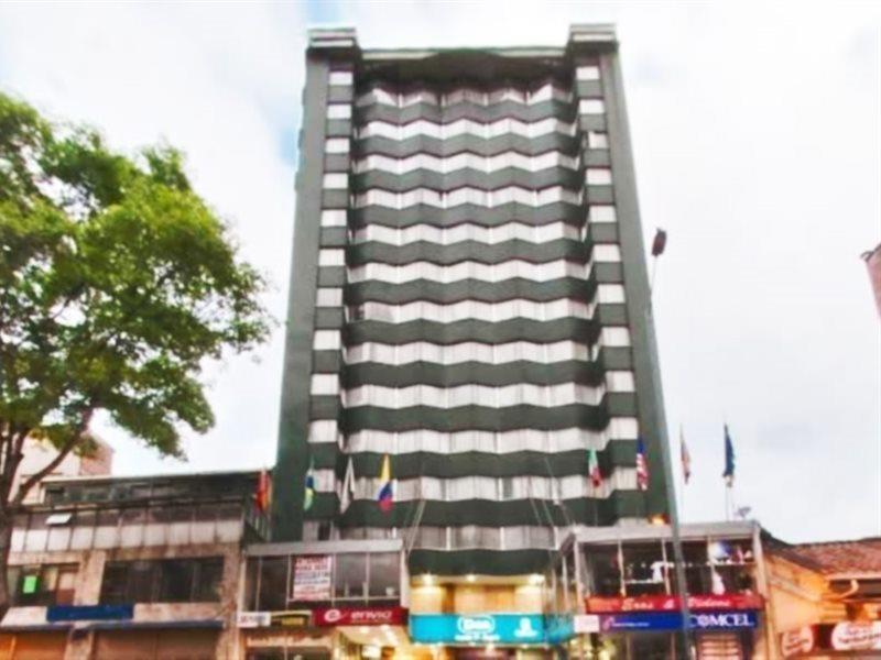 Hotel Dann Av. 19