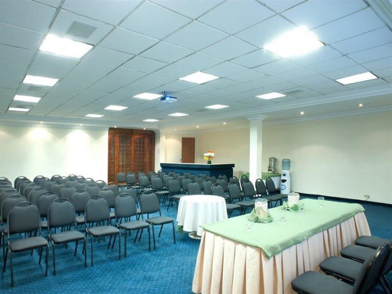 Hotel Dann Av. 19