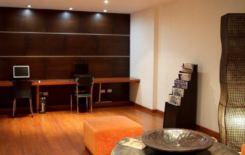 Hotel Virrey Park 3*