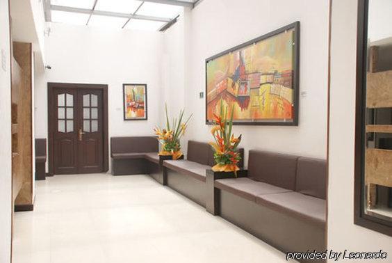 Hotel American Deluxe 3*