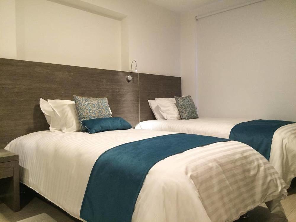 Hotel Agora