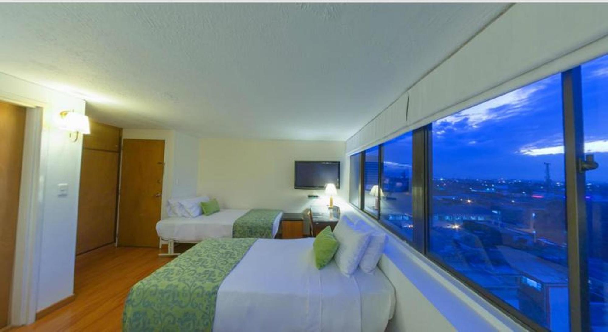 Hotel Oceanía 3*