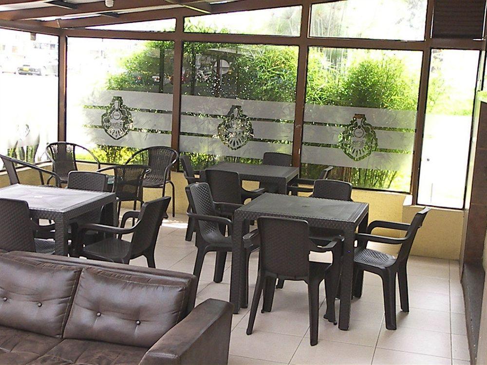 Ayenda 1087 La Estacion
