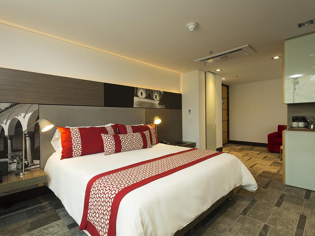 Ek By Preferred Group 5*