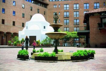 Estelar - La Fontana Apartahotel