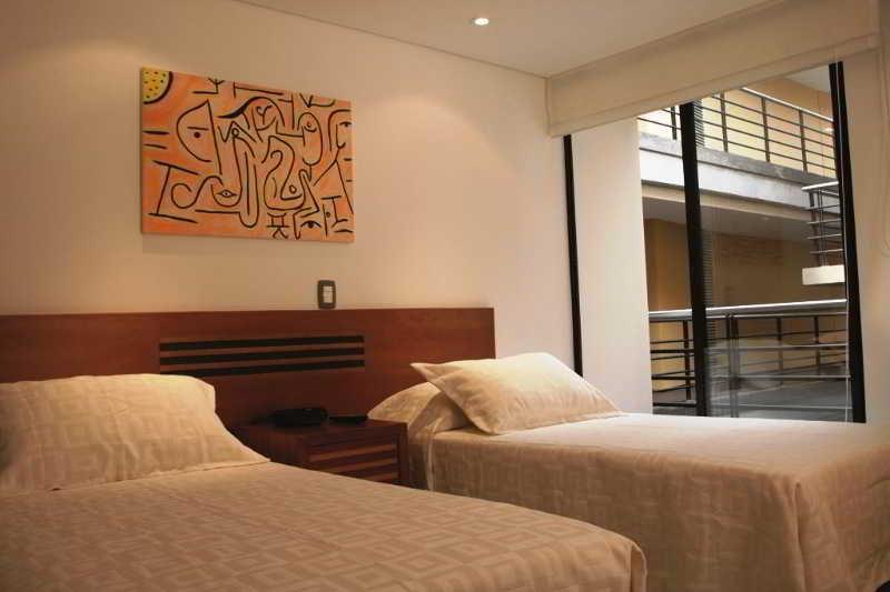Apartahotel Travelers Obelisco Bogotá