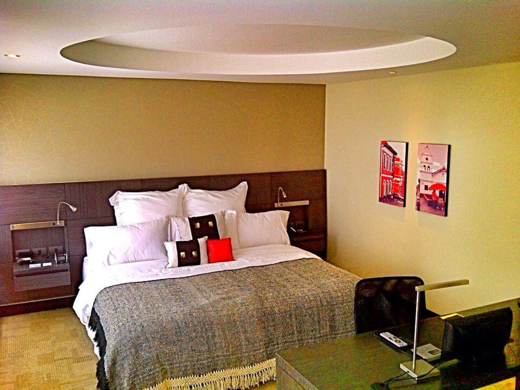 Casa Gaitán Cortés Hotel
