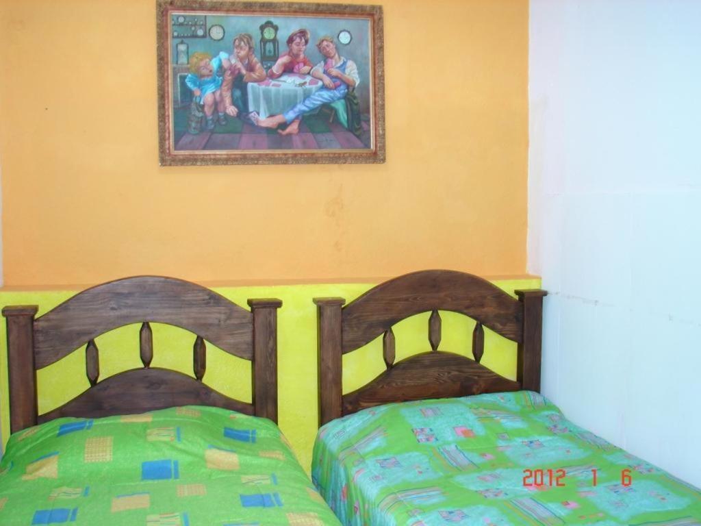 Tip Top Backpackers *