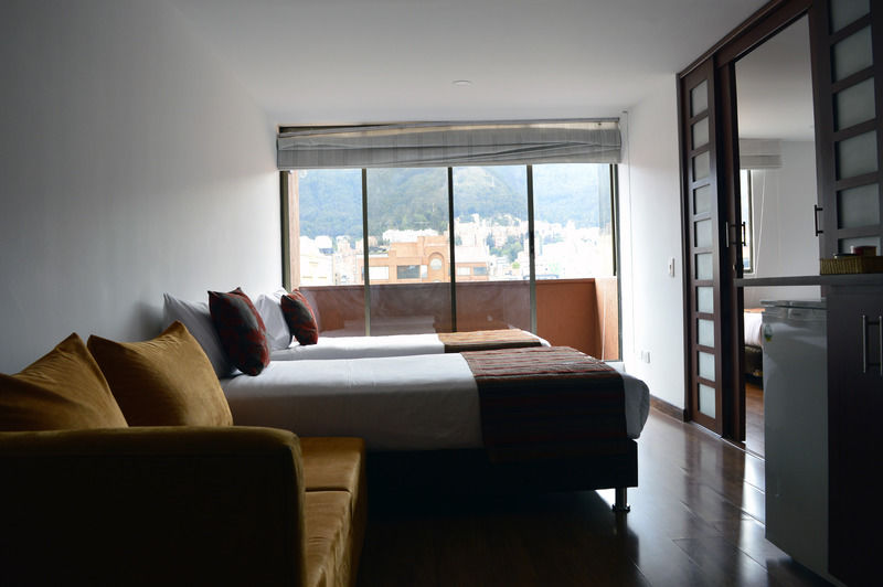 Hotel Confort 80 Zona Rosa 3*