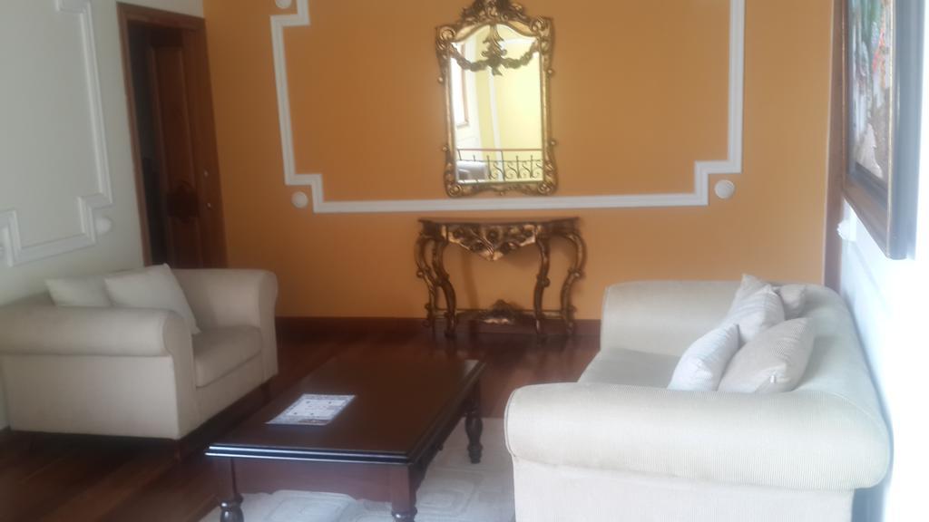 Santa Lucia Boutique