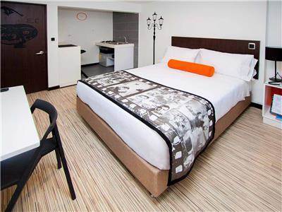 Hotel Dc Feria