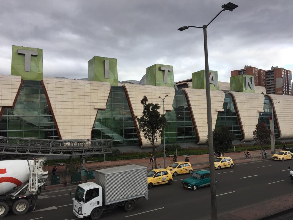 Apto Cerca Del Cc Titan Plaza 102 * Bogotá