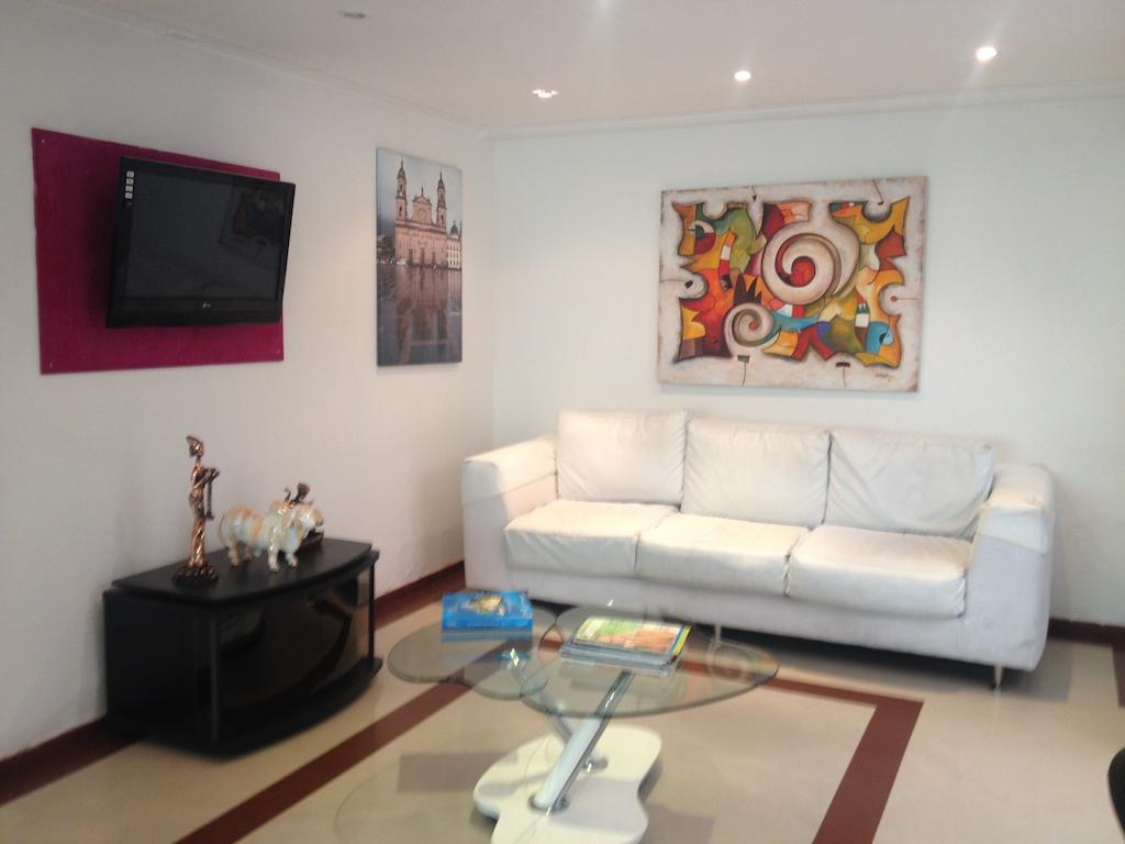 Dalons Colonial Hotel 3*