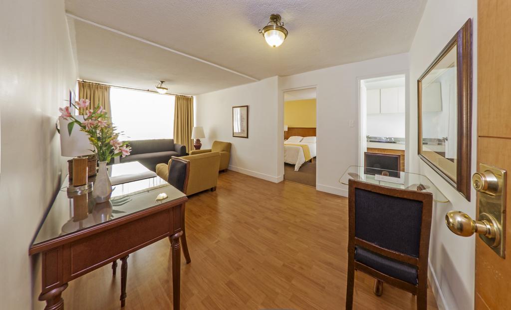 Hotel Excelsior 3*
