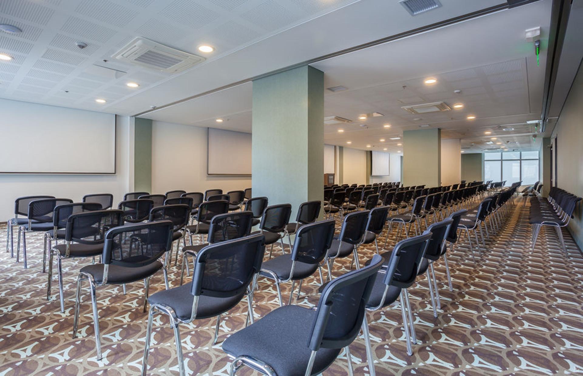 Four Points By Sheraton Hotel 4*