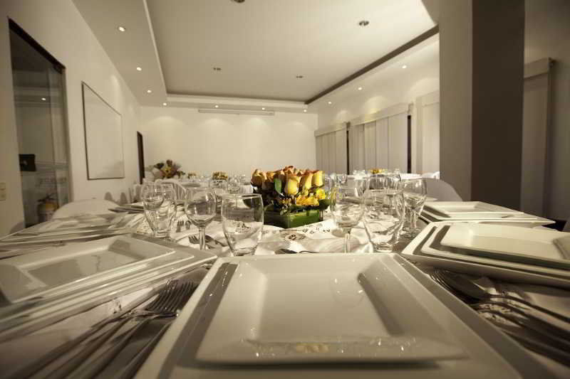 Travelers Y Condominioplenitud 3*