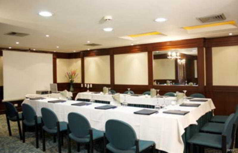 Ghl Hamilton Hotel 4*