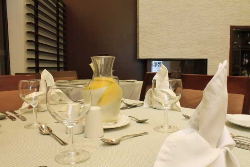 Hotel Ghl Hamilton 4*