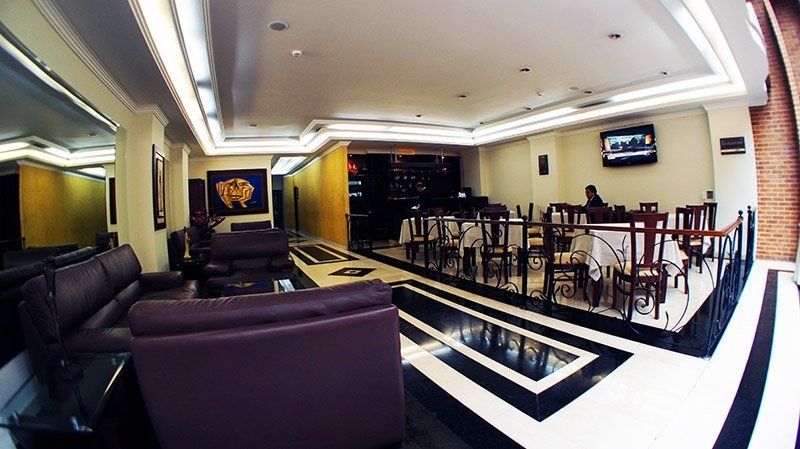 Embassy Park 4*