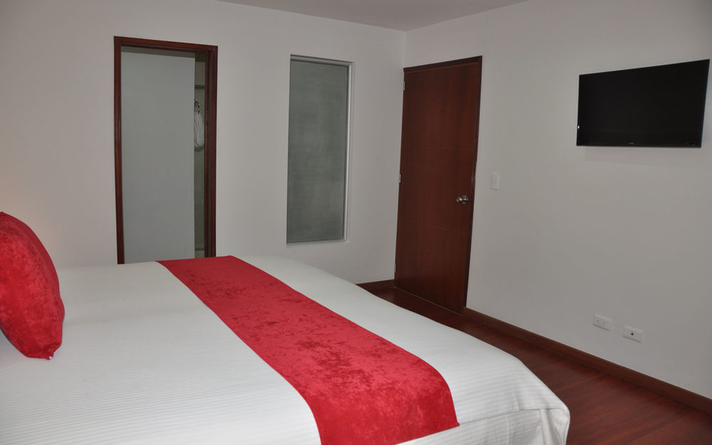 Apartasuites Plaza Modelia 3* Bogotá