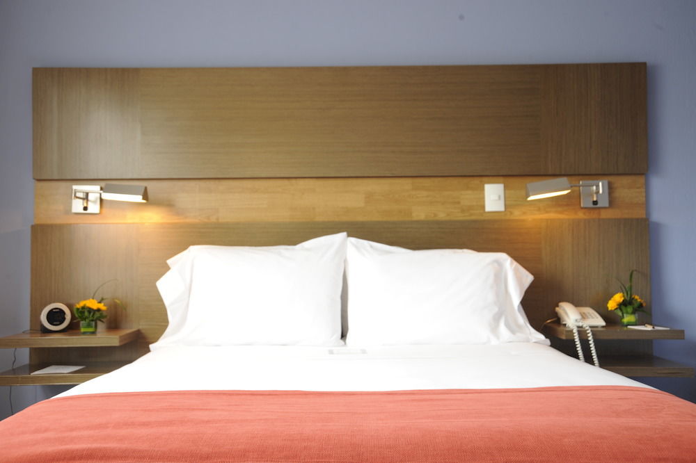 Mercure Bh Retiro 4*