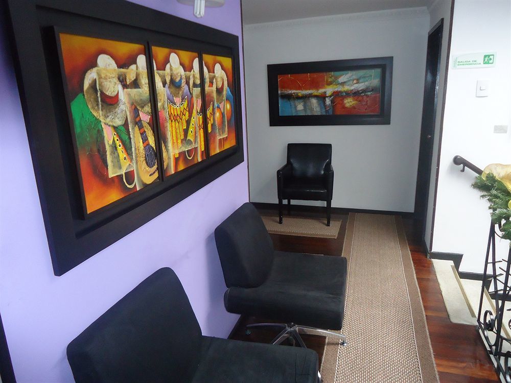 Hotel House A 5 Min De La Embajada Americana 3*